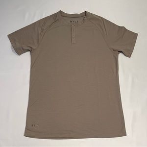 Men’s BYLT Premium Henley Short Sleeve (Tan)